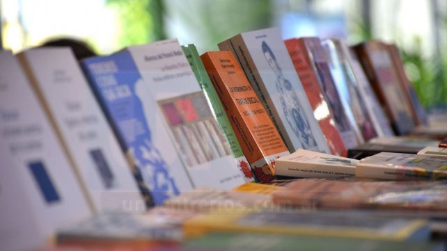 Arranca la Feria del Libro Nacional y Popular en Santa Fe - Sin Mordaza